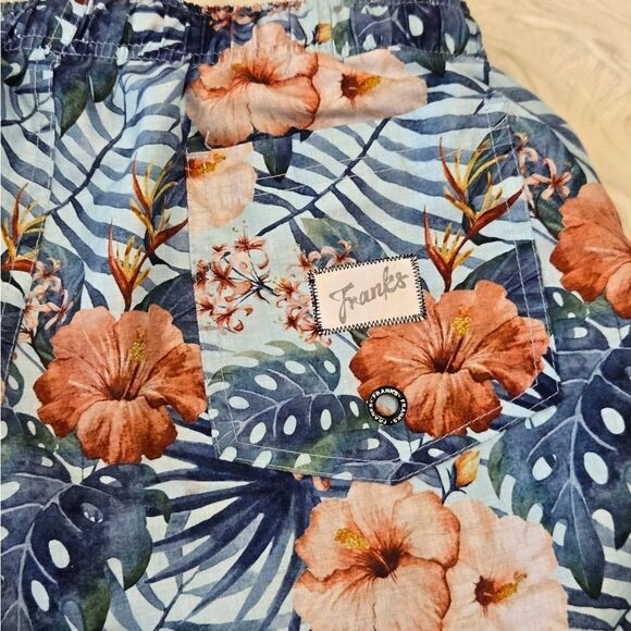 FRANKS Swim Shorts Mens Medium Hibiscus Floral Mesh Lined Tropical Trunks - Picture 3 of 11